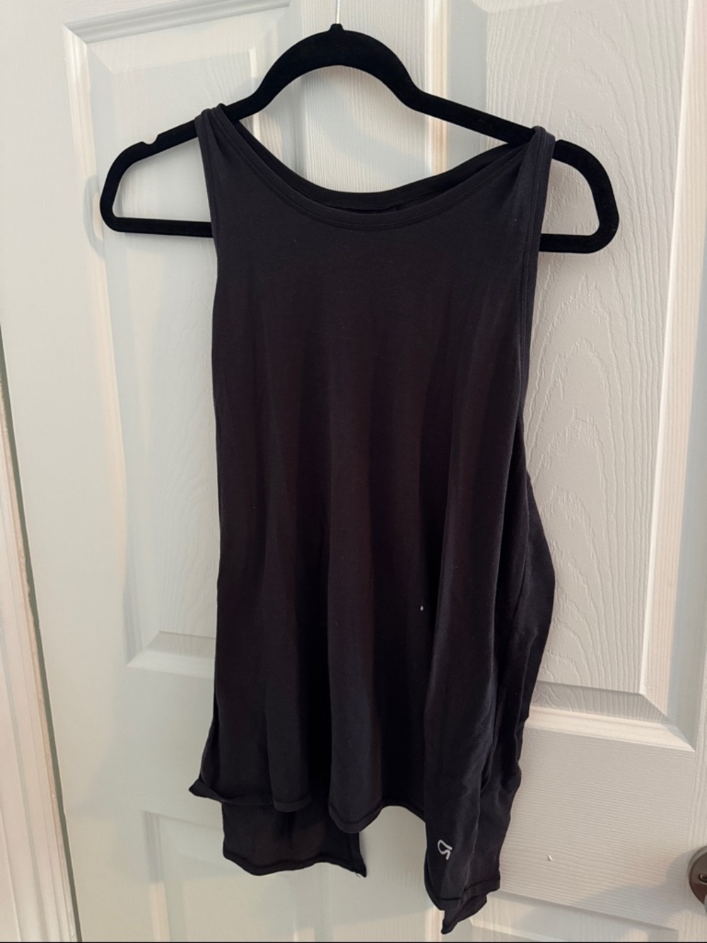 GAP Black Women's Racerback Tank Top